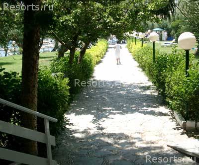 Eden Roc Resort Hotel 5